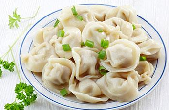 怎么煮餃子才能讓餡熟透，又不會(huì)煮破皮？